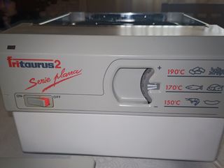 Freidora Taurus 2 nueva