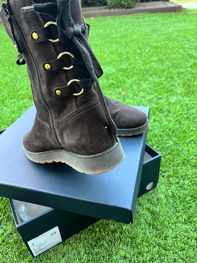 Botas ante Tommy Hilfiguer39