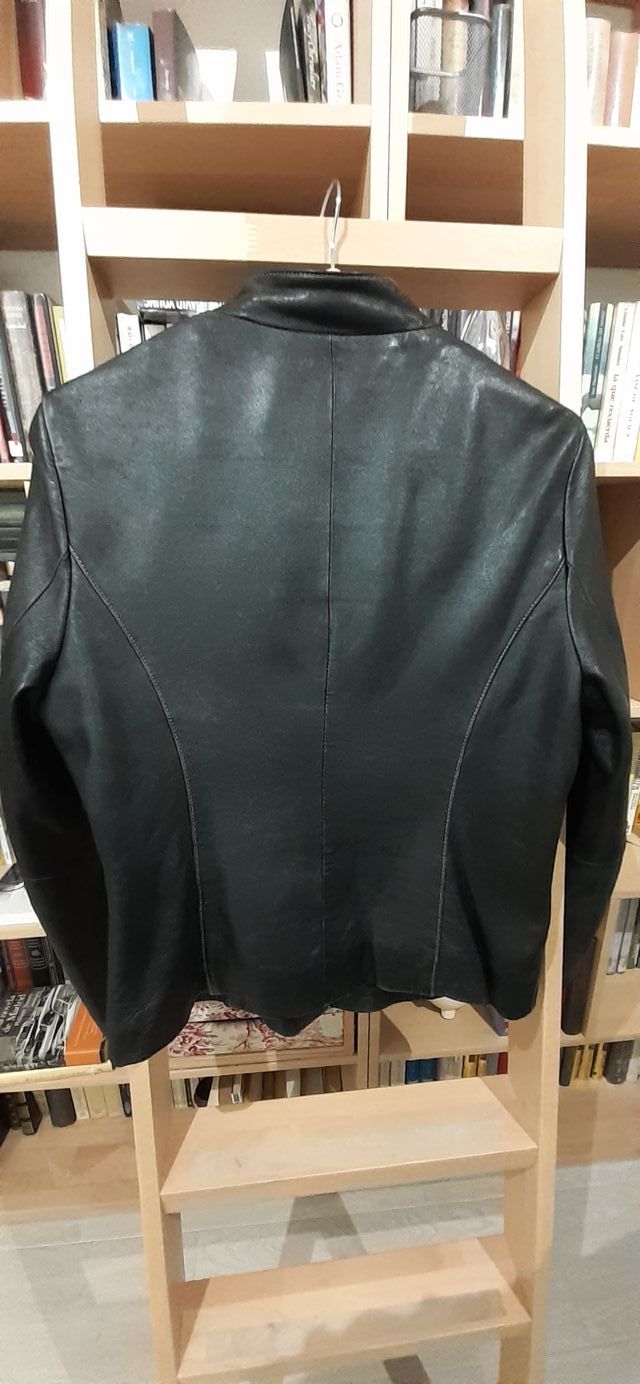 Cazadora entallada mujer