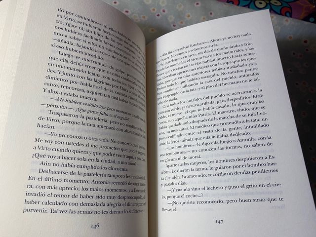 "Melocotones Helados", de Espido Freire