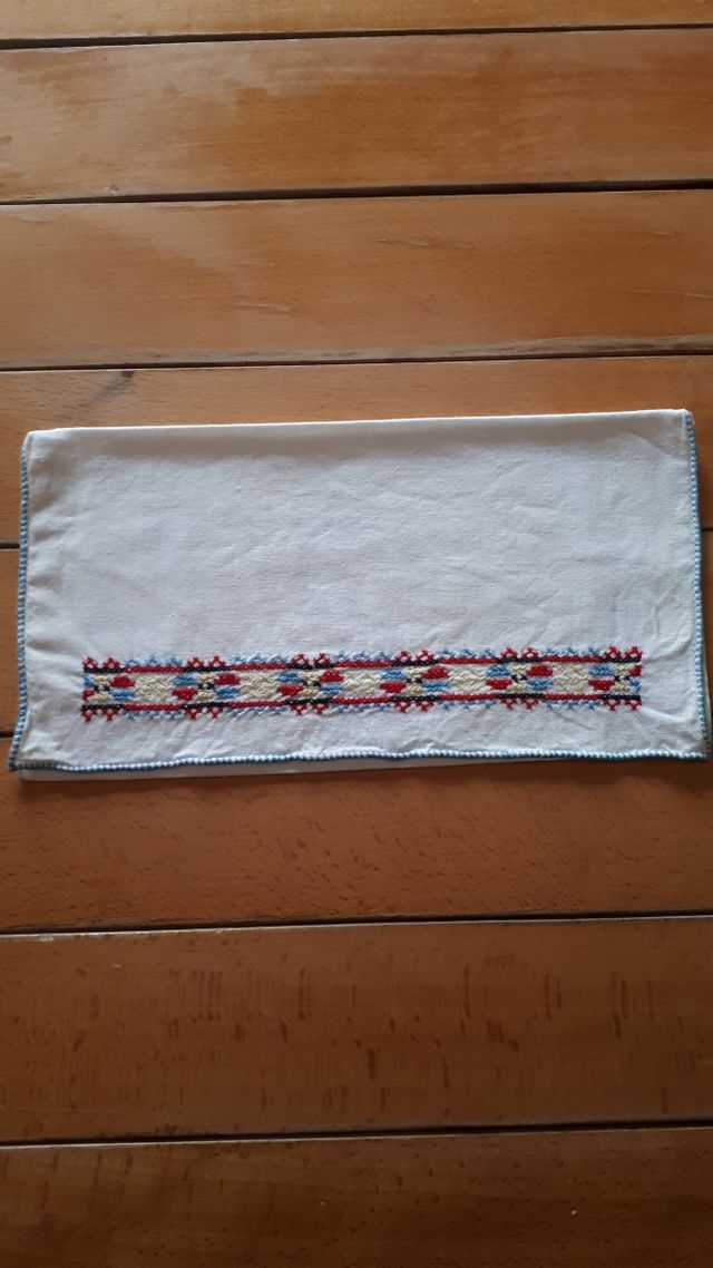 Bustina vintage porta posate fatta e ricamata a ma