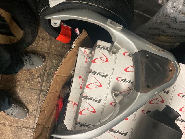 Asidero piaggio fly 125