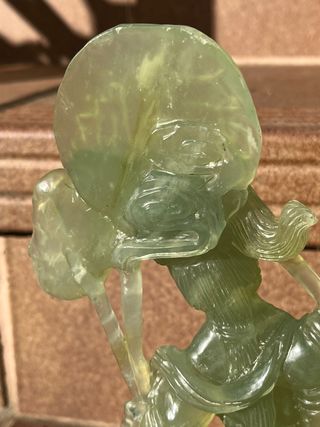 Figura tallada en jade