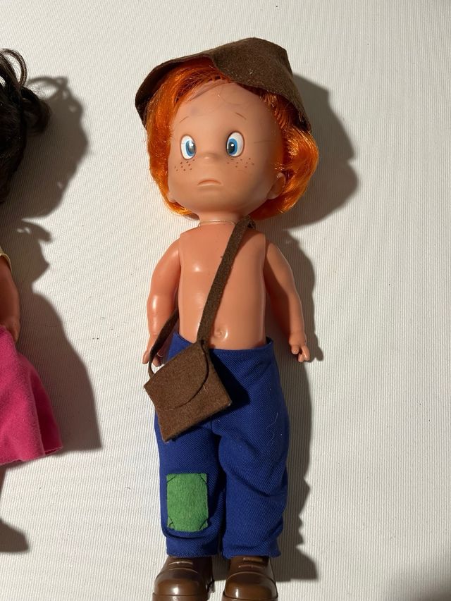 Conjunto de muñecos de Pedro y Heidi