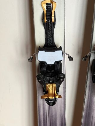 Esquis Lib Tech 179 con kingpin y piel de foca