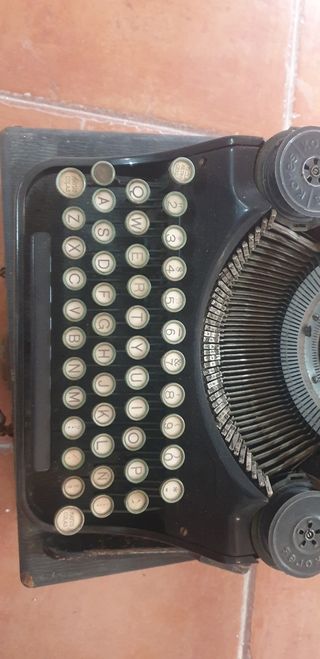 Maquina de escribir UNDERWOOD