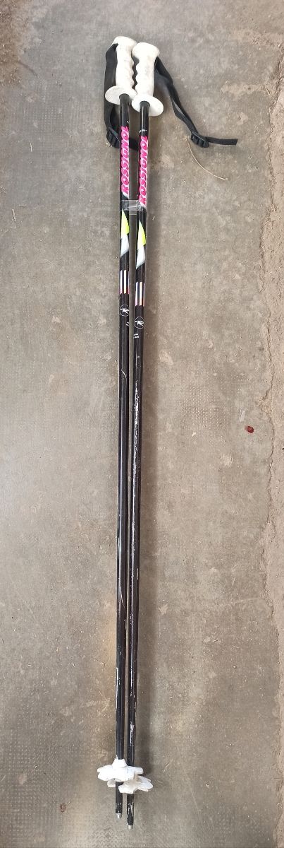 135, Palos esqui Rossignol, nuevos