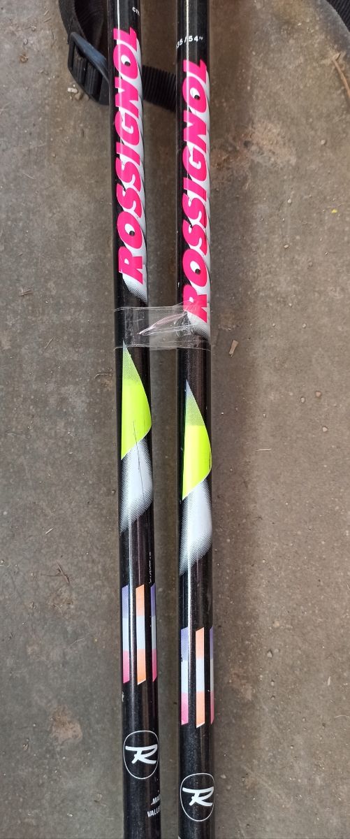 135, Palos esqui Rossignol, nuevos