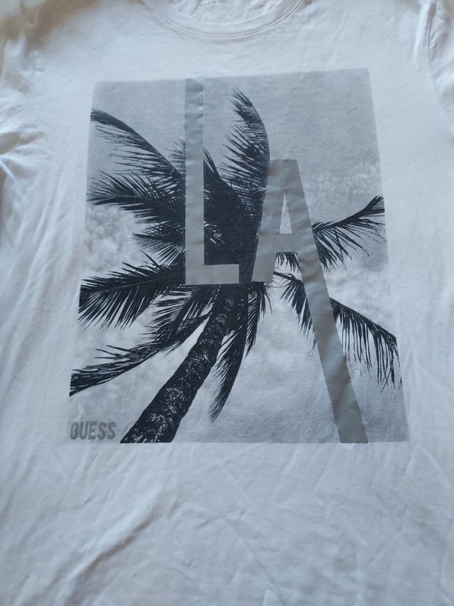 Camiseta Guess manga larga hombre.