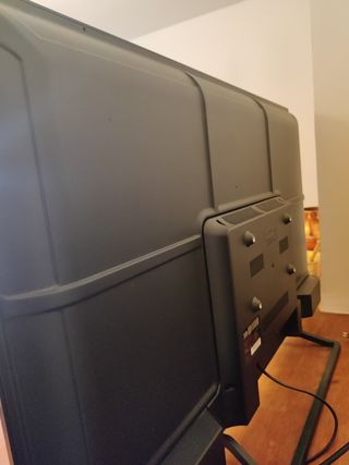 Smart TV. sólo 3 años. Nueva.