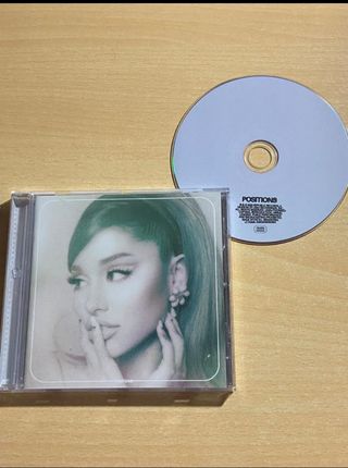 Disco CD Ariana Grande. Positions