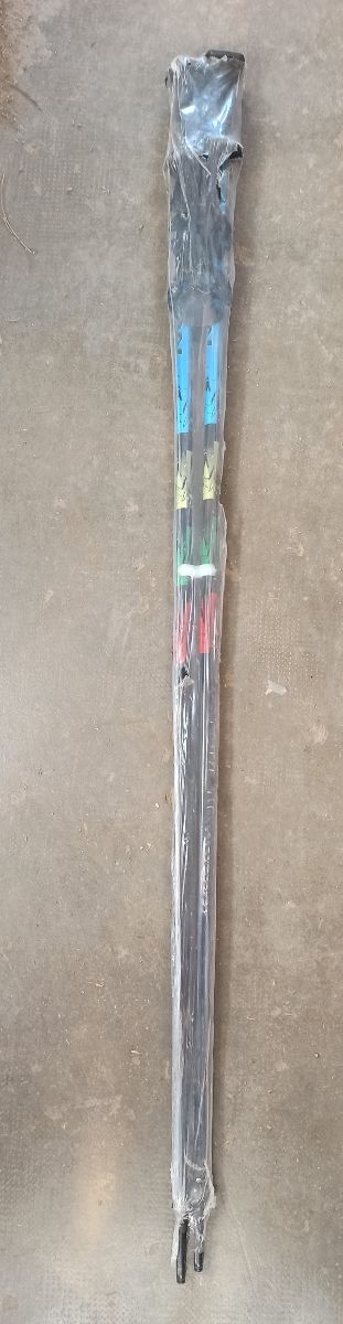 135, Palos de esqui Gipron, Nuevos