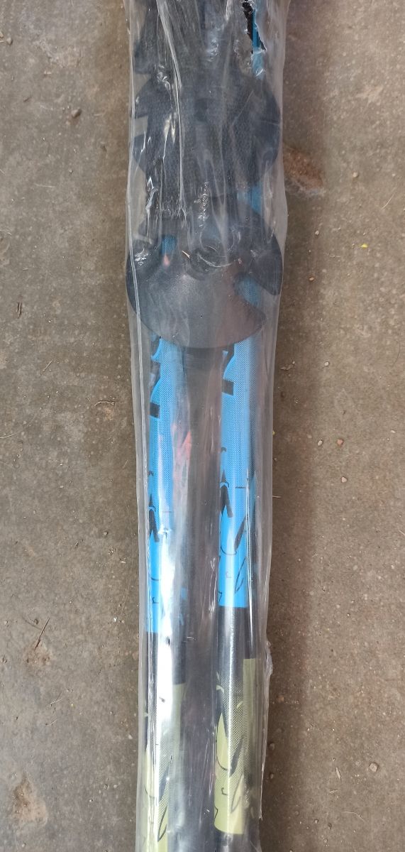 135, Palos de esqui Gipron, Nuevos