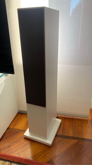 Altavoces Bowers & Wilkins CM8