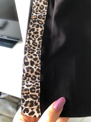 Falda detalles leopardo