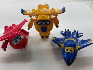 Aviones transformables en Robot Súper Wings