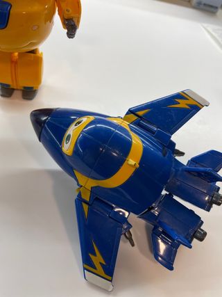 Aviones transformables en Robot Súper Wings