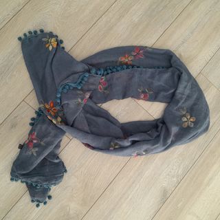 phasmina, pañuelo largo