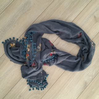 phasmina, pañuelo largo