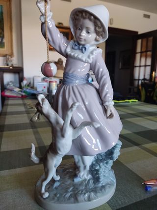 Lladro figura