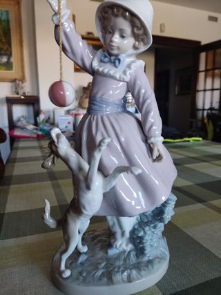 Lladro figura