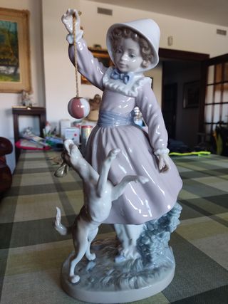Lladro figura