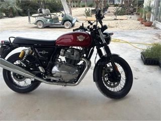 Royal Enfield Interceptor 650cc canyon red