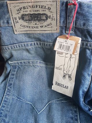 Pantalones vaqueros.
