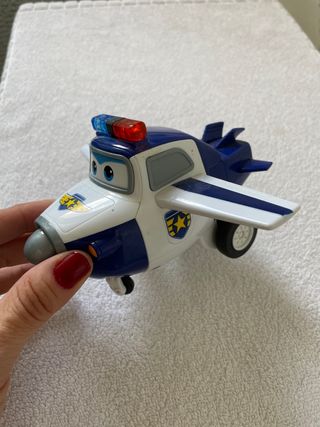 Avión teledirigido Súper Wings