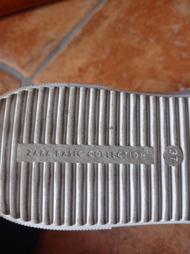 Deportivas Zara Basic cordones anchos 