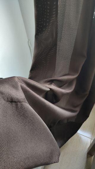 cortinas habitación marrón