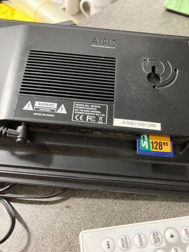 Marco de fotos digital Airis