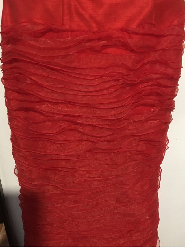 Vestido Rojo de noche exclusivo.