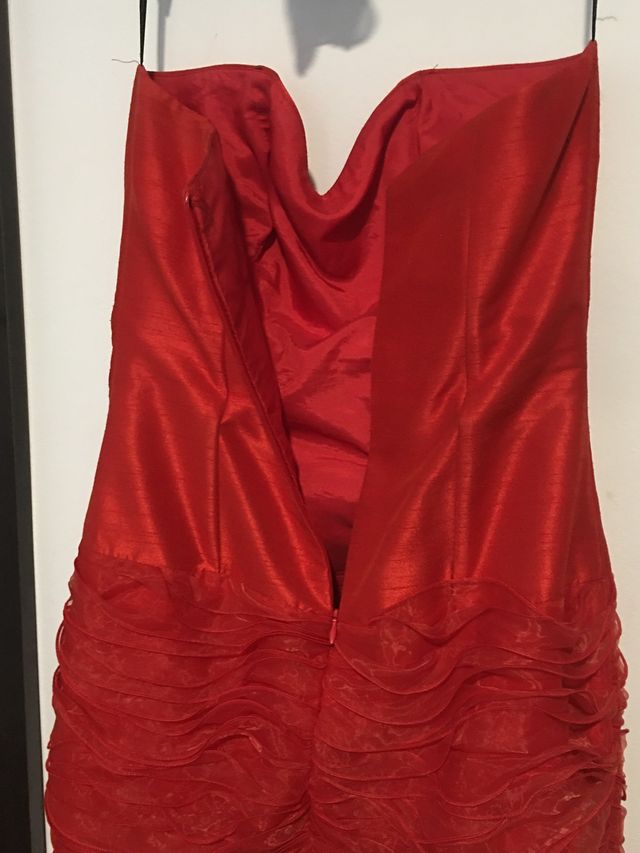 Vestido Rojo de noche exclusivo.