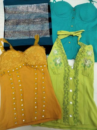 LOTE 4 TOPS CHICA 