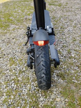 monopattino elettrico con sella