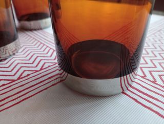 Vasos y cubitera antiguos