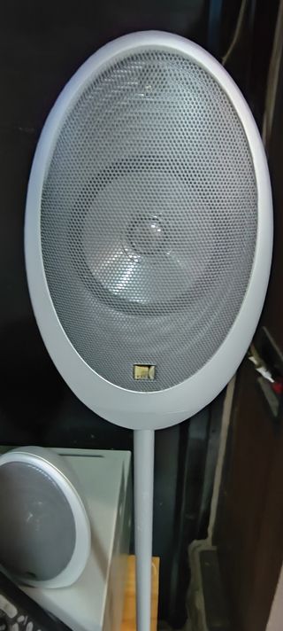 Home Cinema Onkyo y Kef