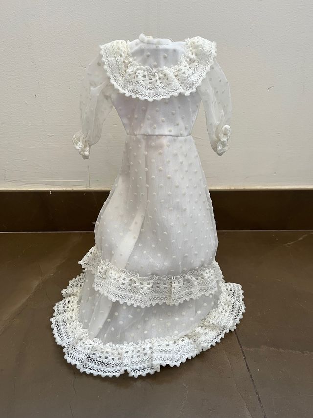 Vestido Nancy blanco con bordados