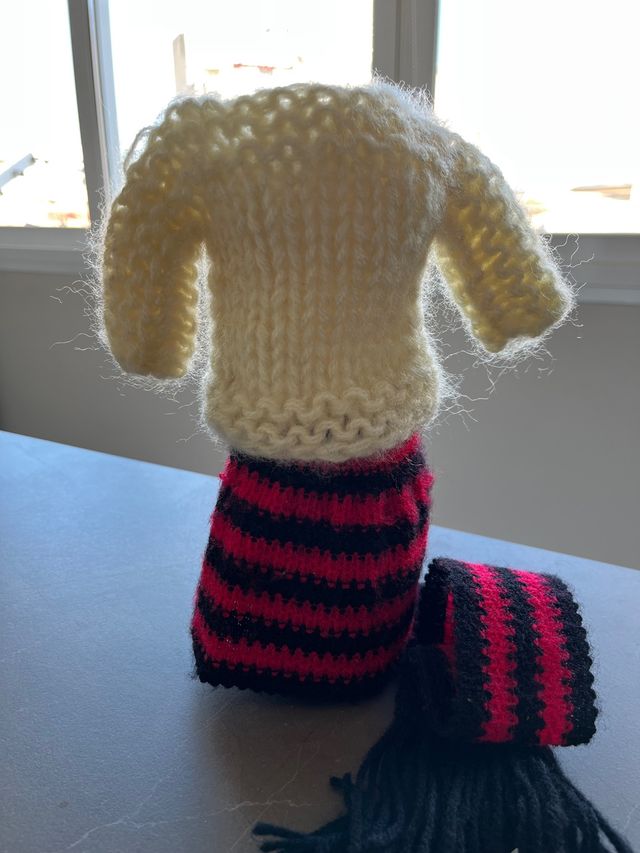 Falda, jersey y bufanda de punto de Nancy antigua