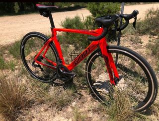 bicicleta giant propel carbono