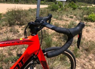bicicleta giant propel carbono