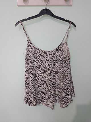 Blusa con estampado de corazones