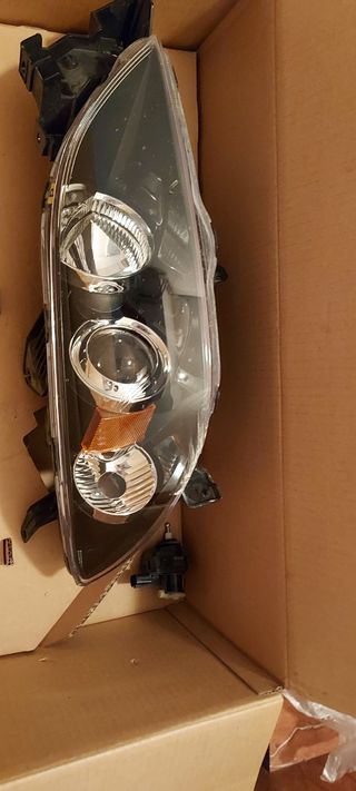 repuesto mazda 3, faro.