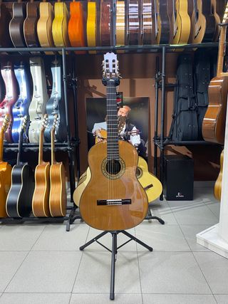 Guitarra Clásica Antonio de Toledo AT-18C