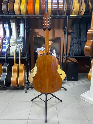 Guitarra Clásica Antonio de Toledo AT-18C