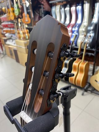 Guitarra Española Veelah Cutaway