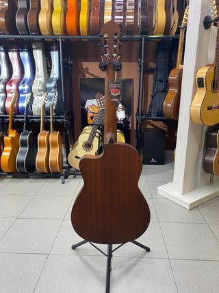 Guitarra Española Veelah Cutaway