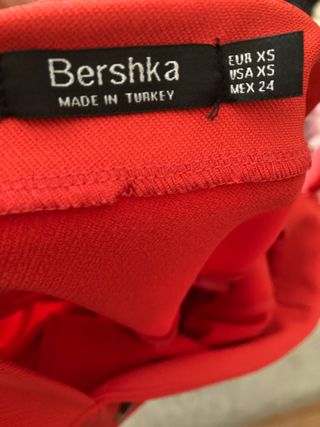 Mono-vestido corto rojo Bershka xs