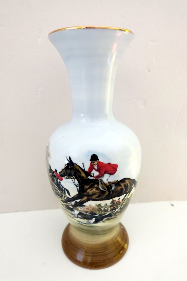 Jarrones de porcelana antiguos. A partir de 19€